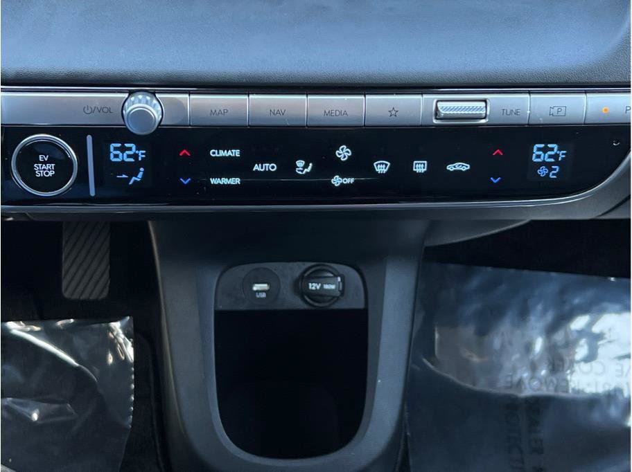 Used 2024 Hyundai Ioniq 5 SEL RWD image 18