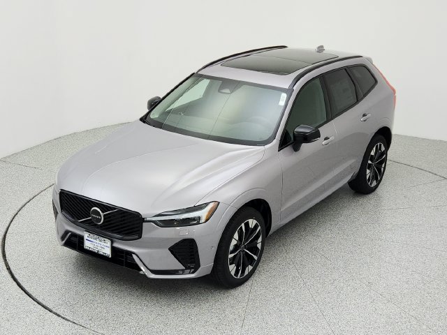 New 2026 Volvo XC60 B5 Plus w/ Climate Package AWD/4WD image 9