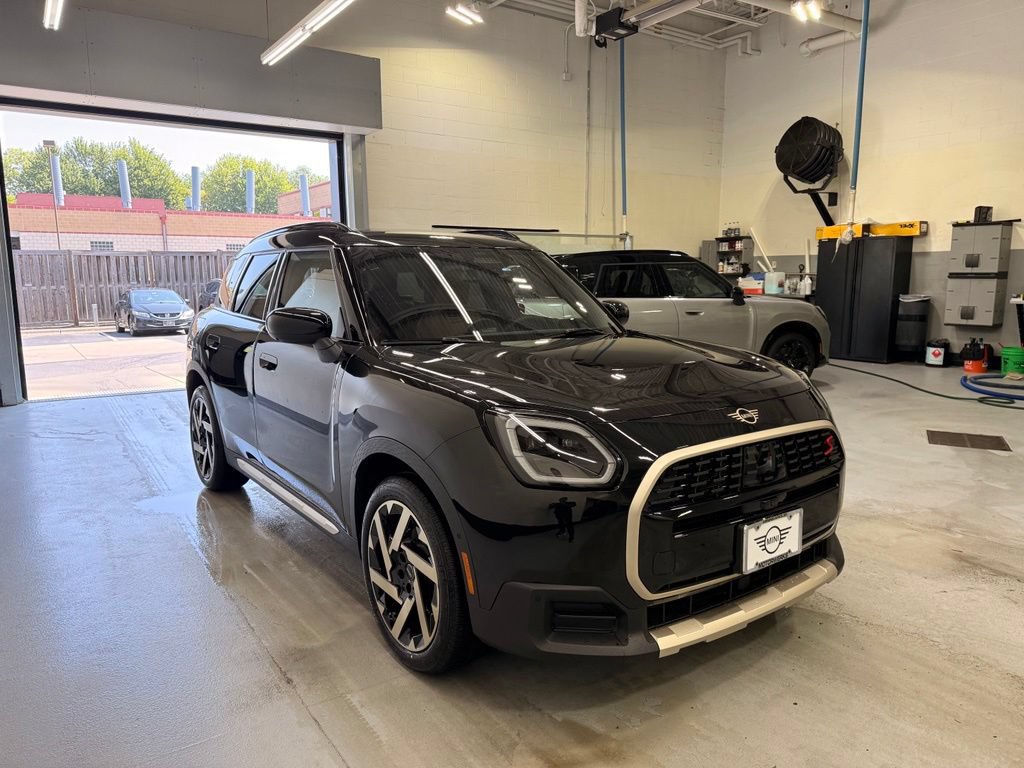 New 2027 MINI Cooper Countryman S w/ Comfort Package Max AWD/4WD image 7