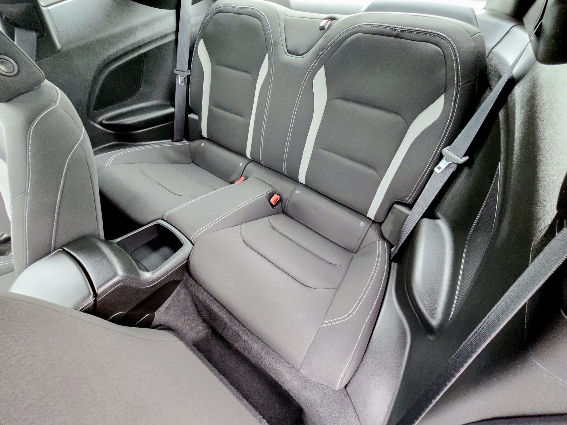 Used 2023 Chevrolet Camaro LT w/ RS Package image 32