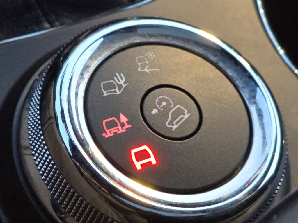 Used 2018 Ford Explorer Platinum image 6