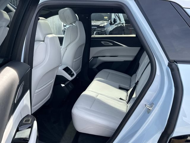 Used 2024 Cadillac Lyriq Luxury w/ LPO, Floor Liner Package AWD/4WD image 17