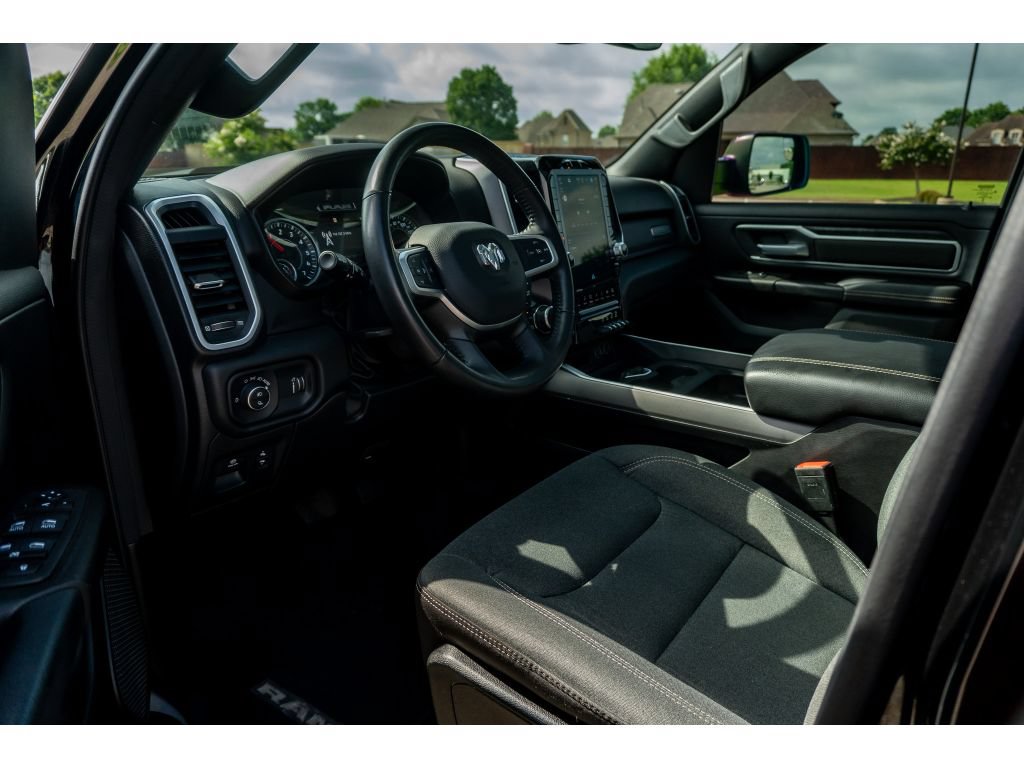 Used 2023 RAM 1500 Big Horn AWD/4WD image 10