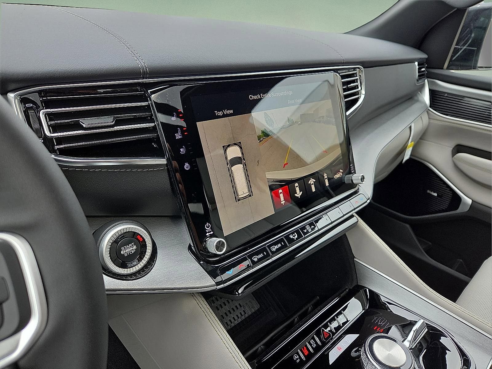 New 2026 Jeep Grand Wagoneer L Limited AWD/4WD image 17
