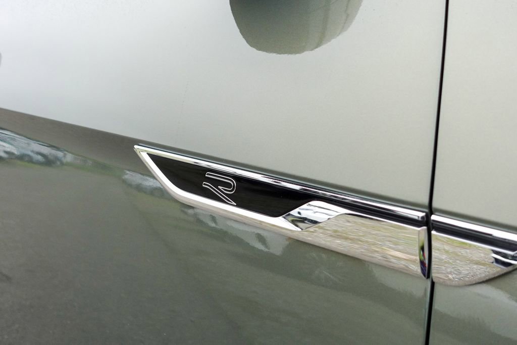 New 2026 Volkswagen Atlas SEL Premium R-Line image 7