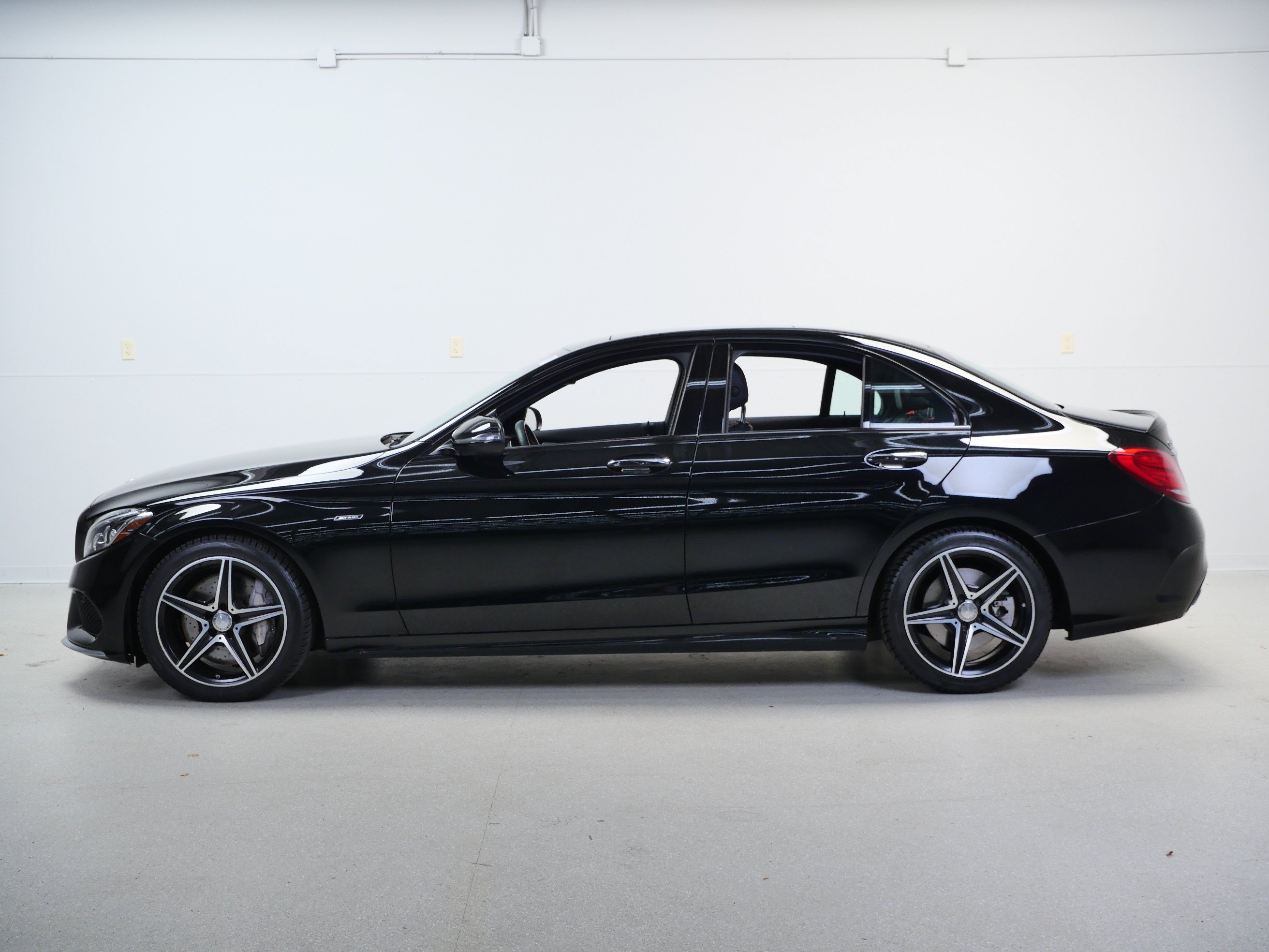 Used 2016 Mercedes-Benz C 450 AMG image 11