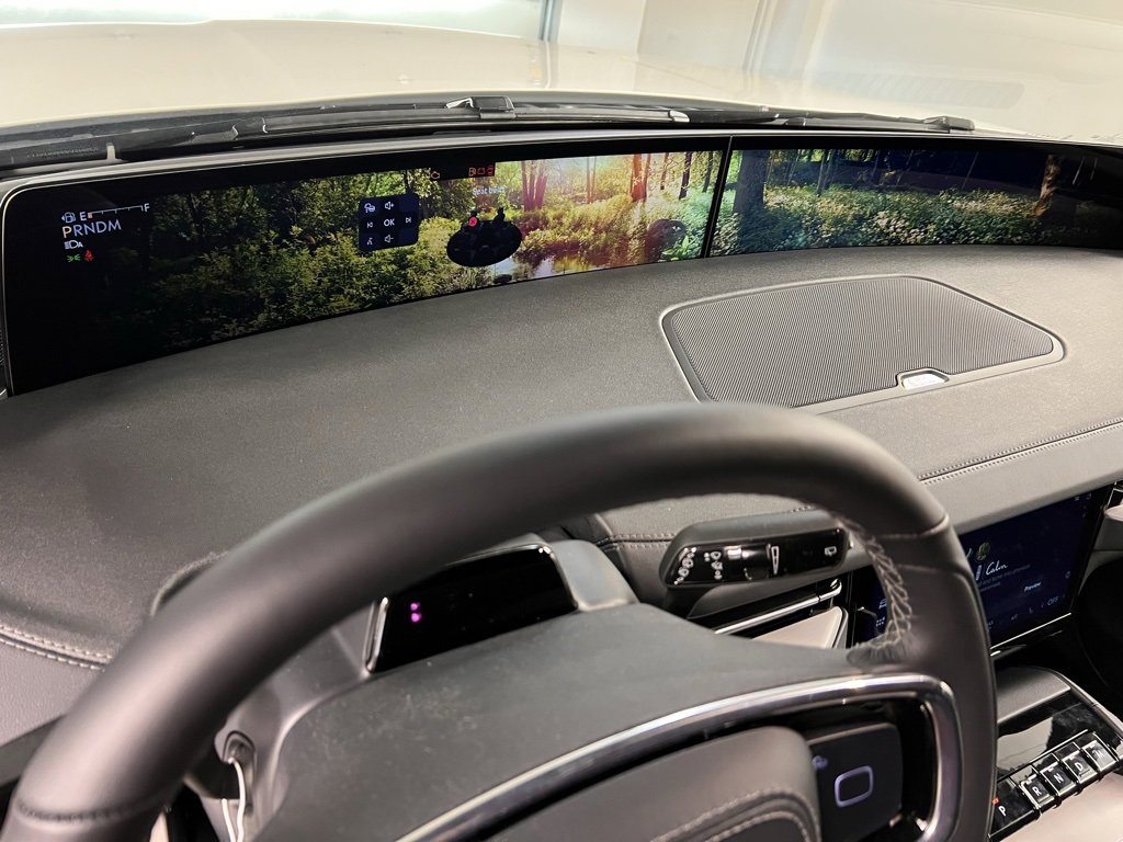 Used 2025 Lincoln Navigator Reserve w/ Jet Appearance Package image 15