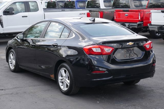Used 2016 Chevrolet Cruze LT w/ Convenience Package FWD image 8