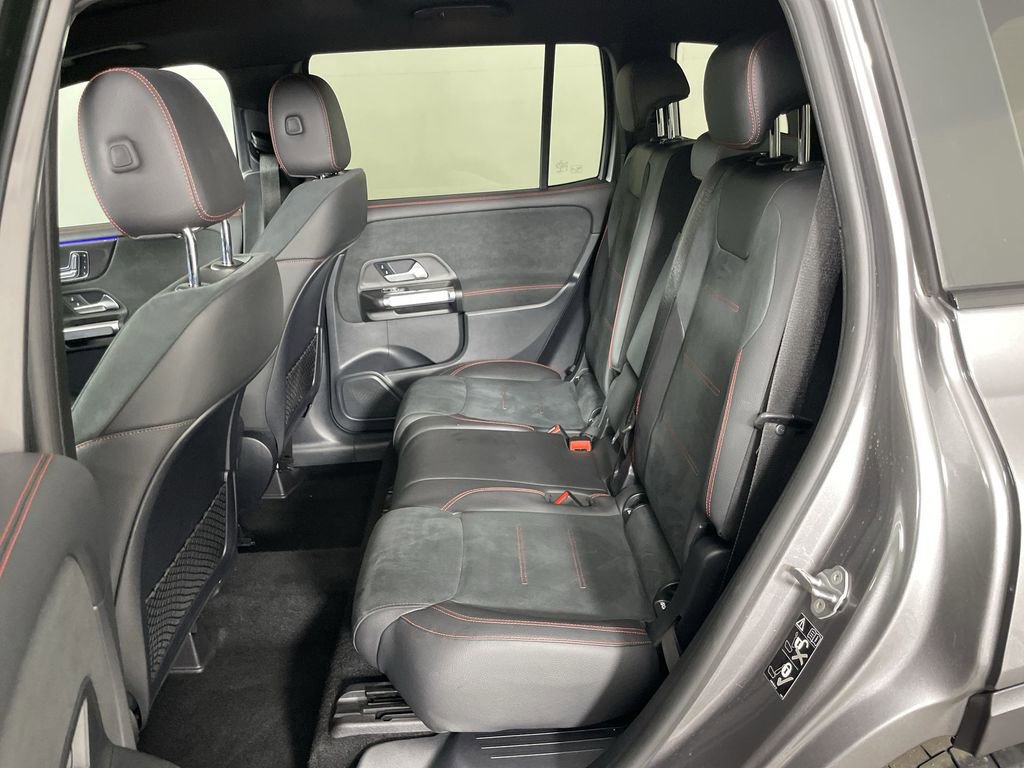 Used 2022 Mercedes-Benz GLB 35 AMG 4MATIC image 25