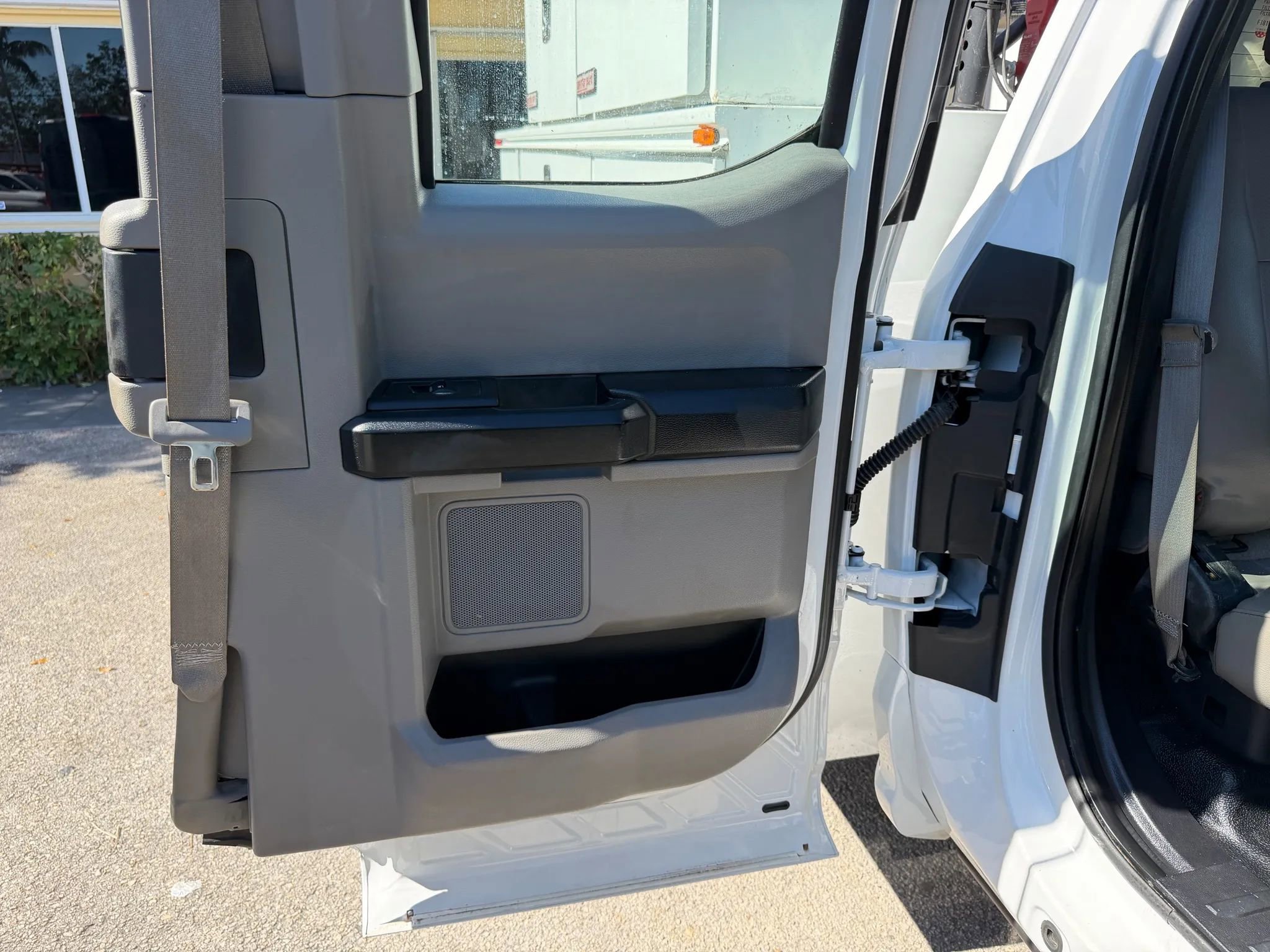 Used 2018 Ford F350 XL w/ Power Equipment Group image 18