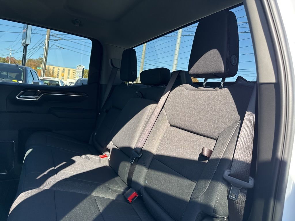 New 2026 GMC Sierra 1500 Elevation image 31