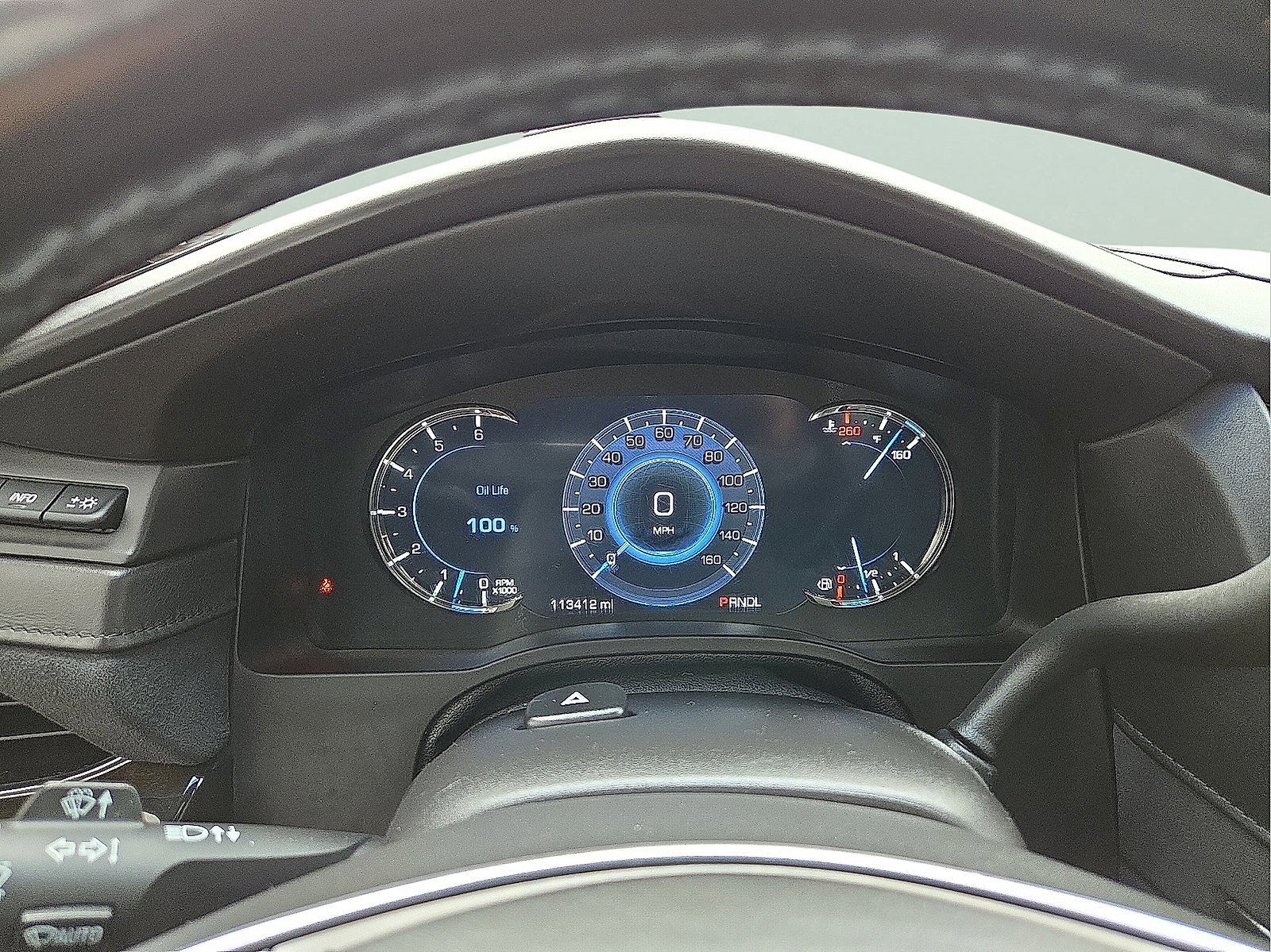 Used 2017 Cadillac Escalade Platinum image 23