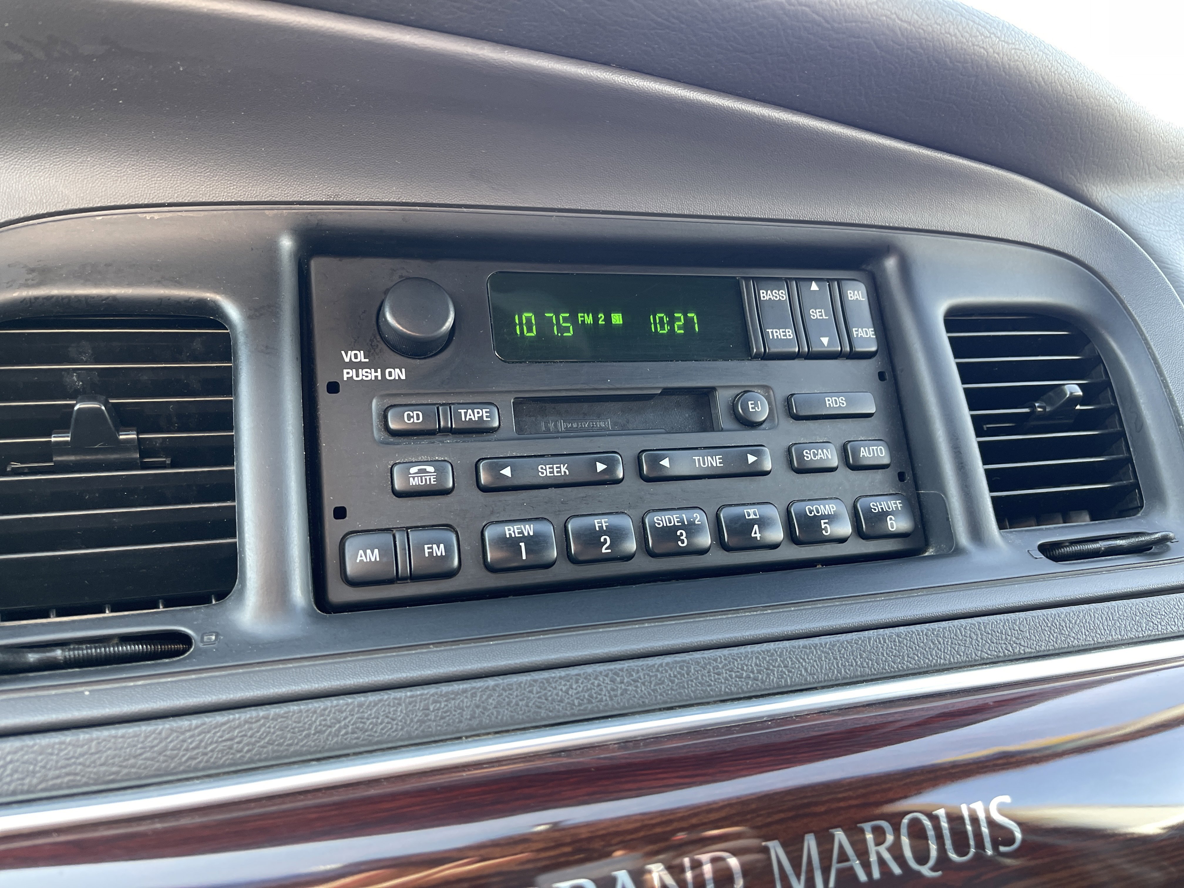 Used 2003 Mercury Grand Marquis LS RWD image 18
