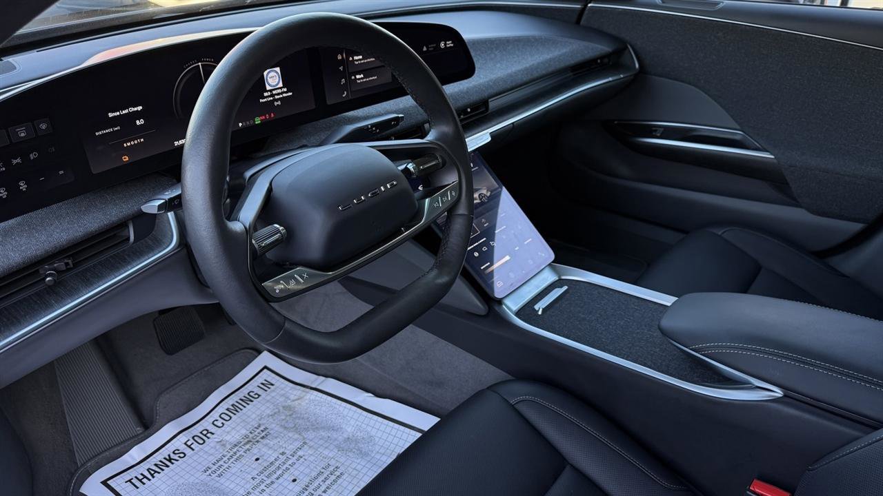 Used 2024 Lucid Air Touring image 29