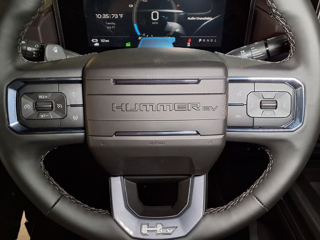 New 2026 GMC Hummer EV SUV w/ LPO, Dark Essentials Package AWD/4WD image 20