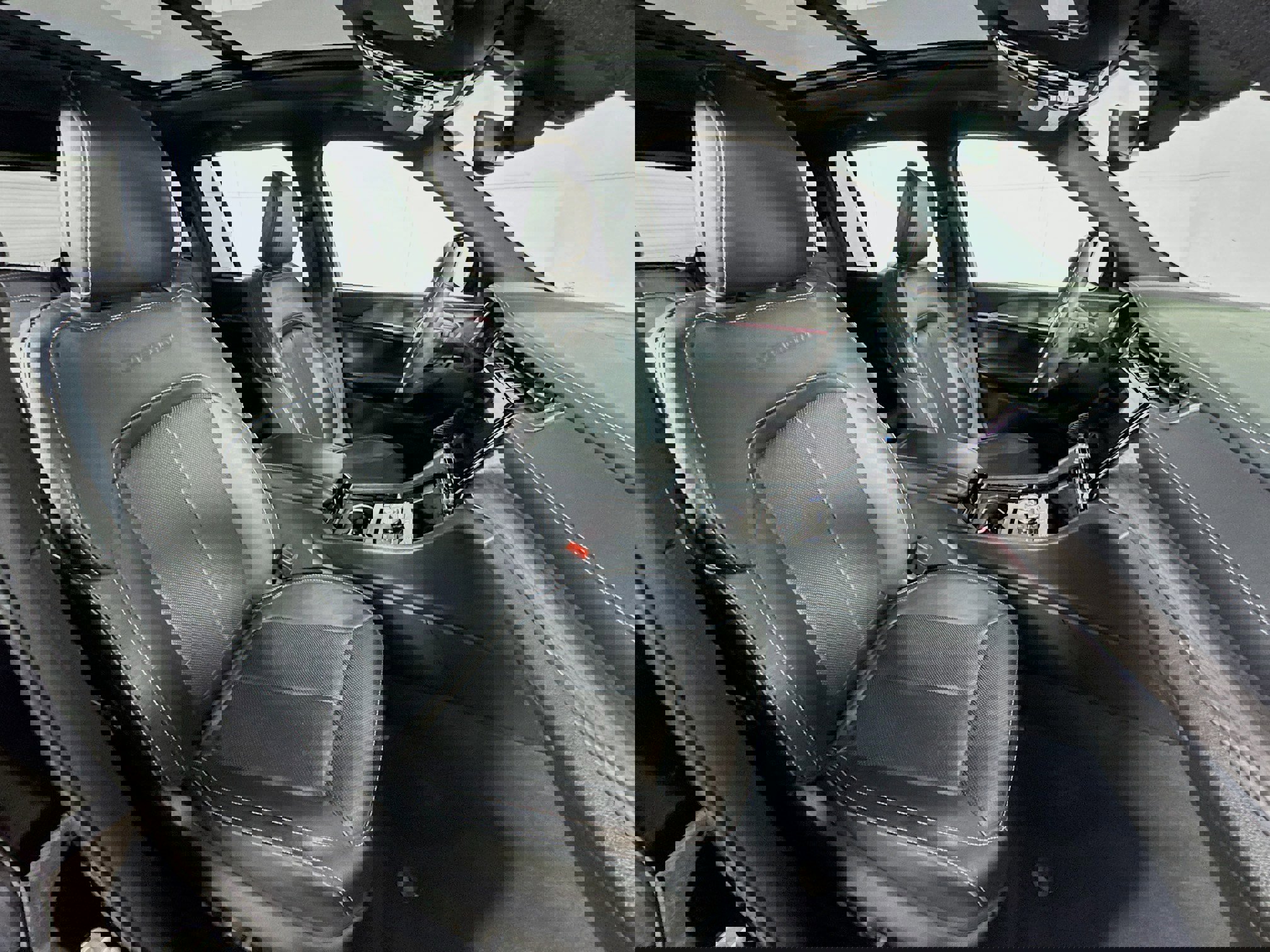 Used 2023 Jeep Grand Cherokee Overland image 29