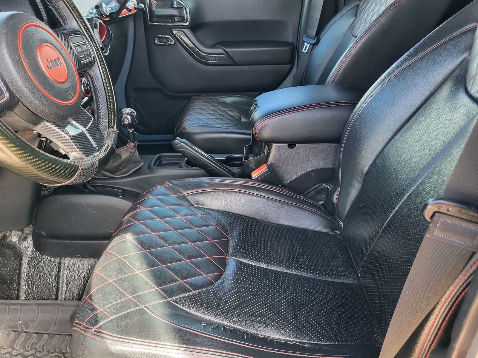 Used 2015 Jeep Wrangler Unlimited Sport AWD/4WD image 26