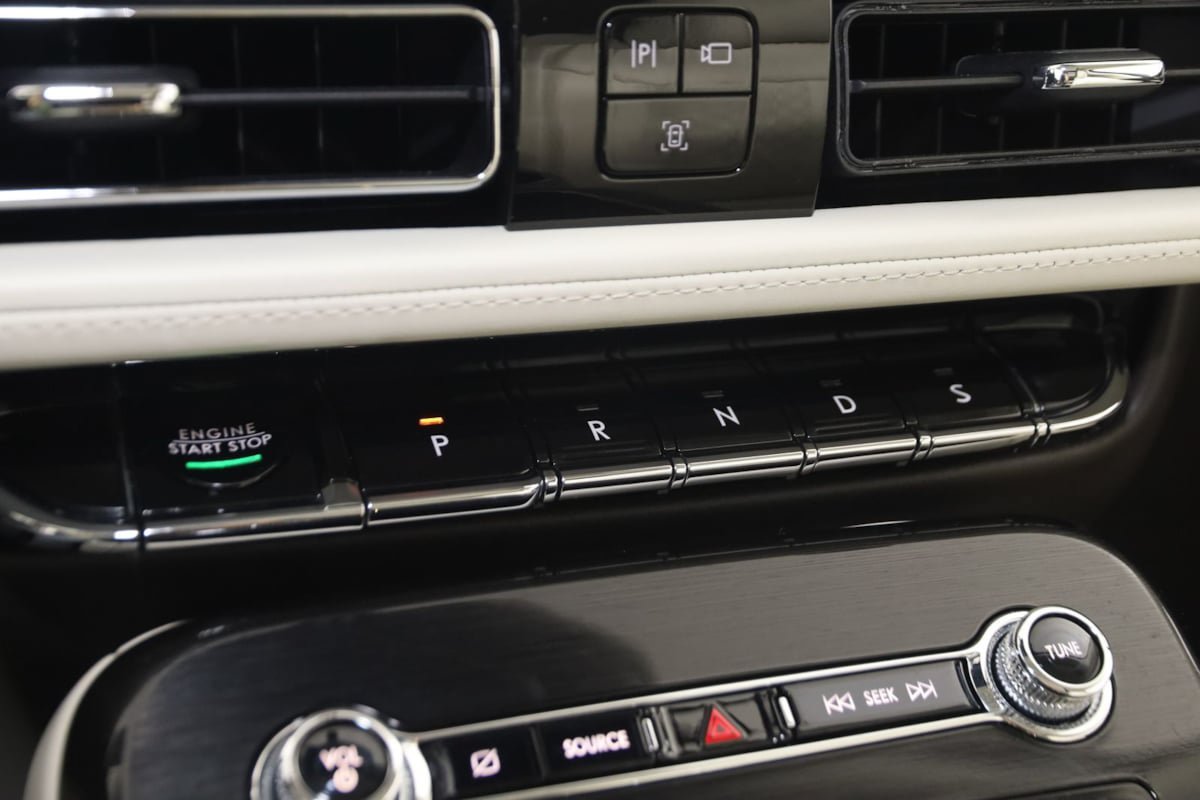 Used 2023 Lincoln Nautilus Black Label AWD/4WD image 7