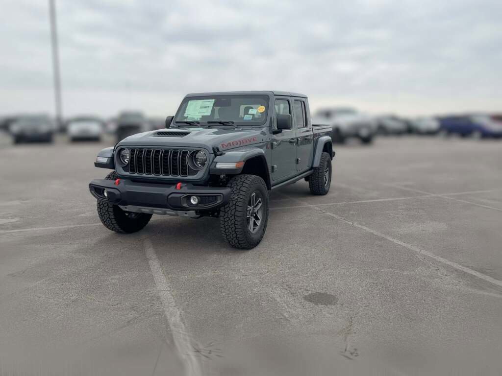 New 2026 Jeep Gladiator Mojave image 3