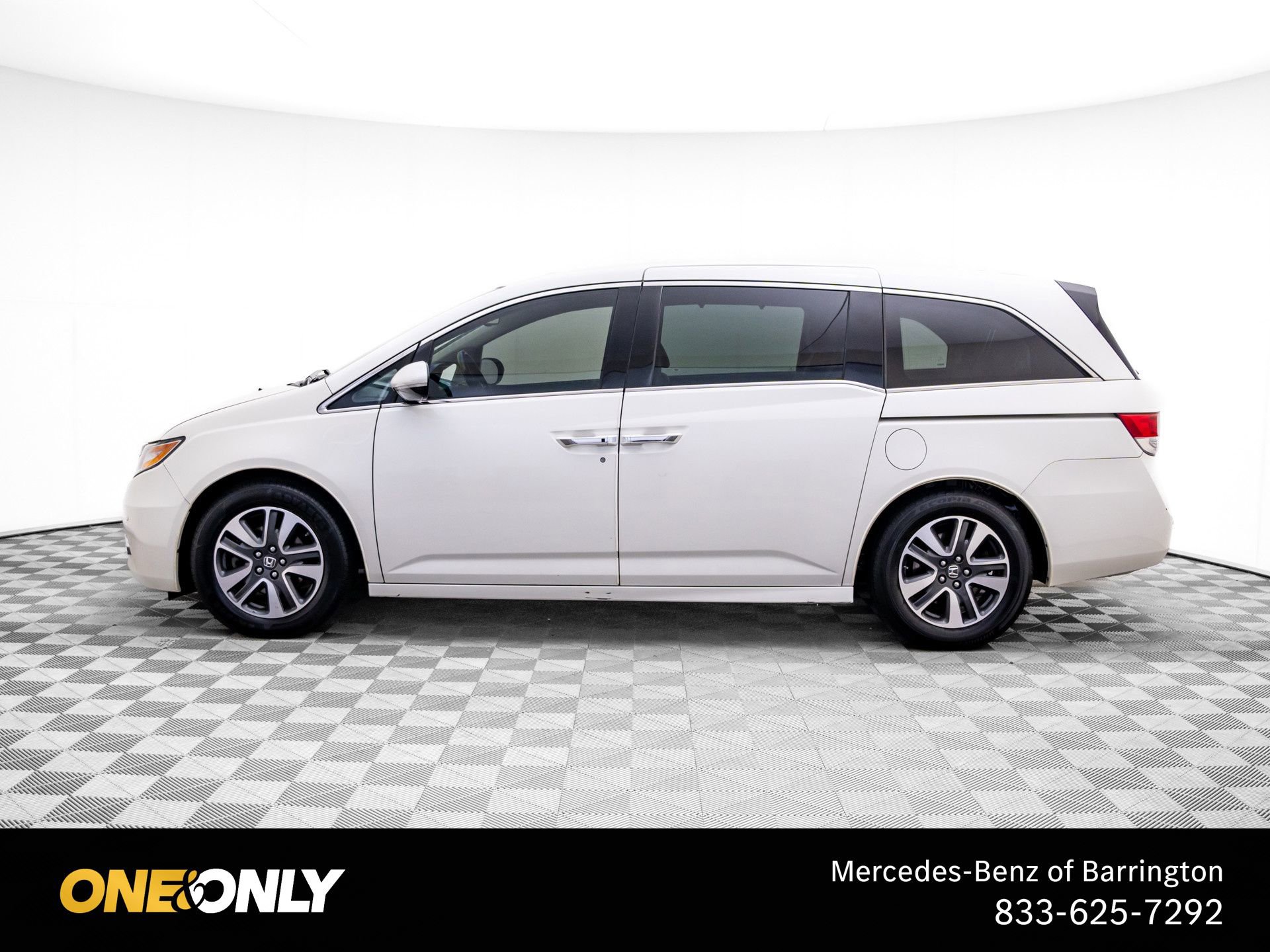 Used 2016 Honda Odyssey Touring Elite video 2