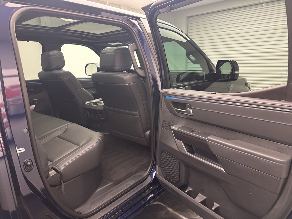 Used 2023 Toyota Tundra Platinum image 6
