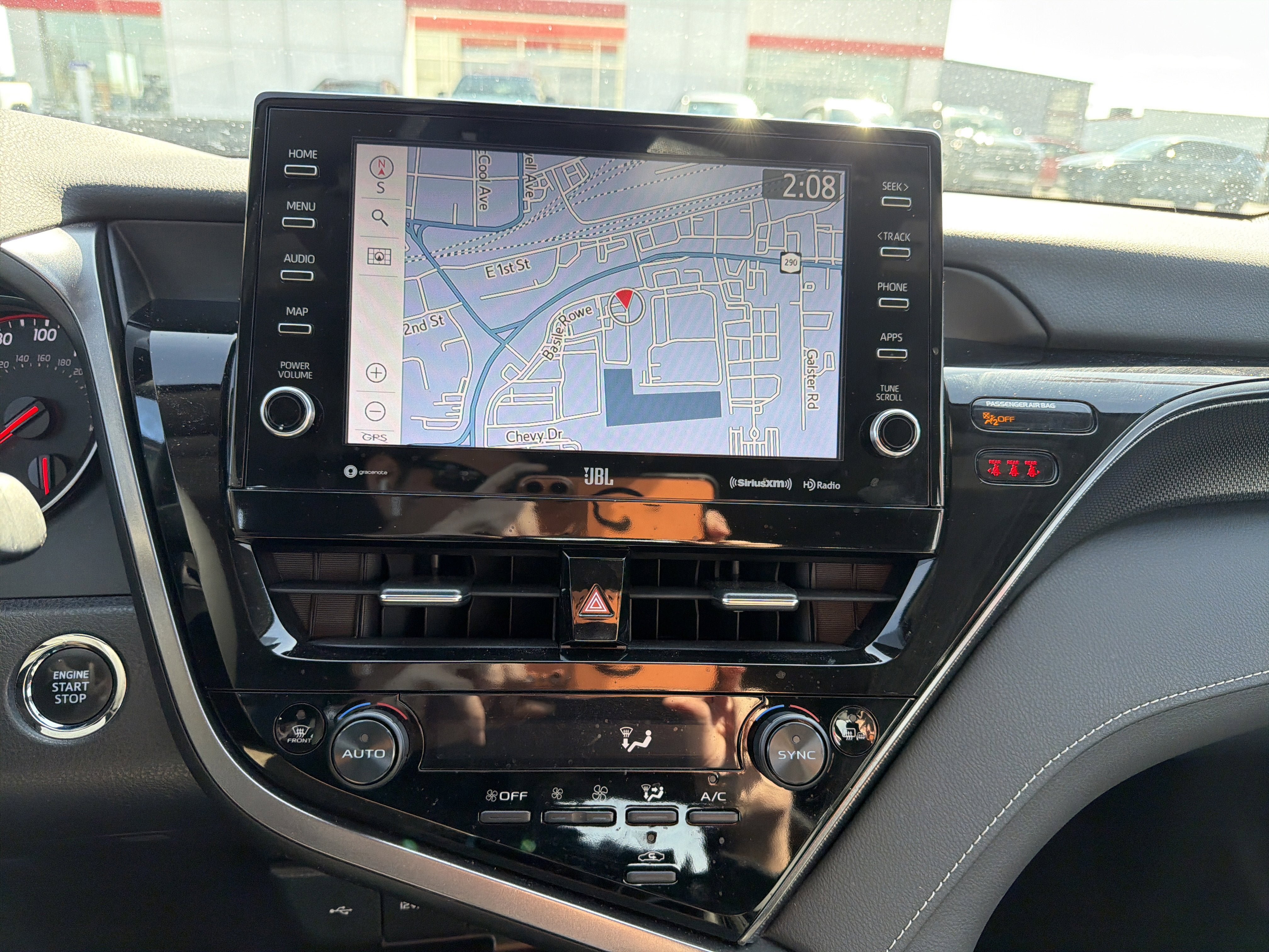 Used 2024 Toyota Camry XSE w/ Navigation Package image 19