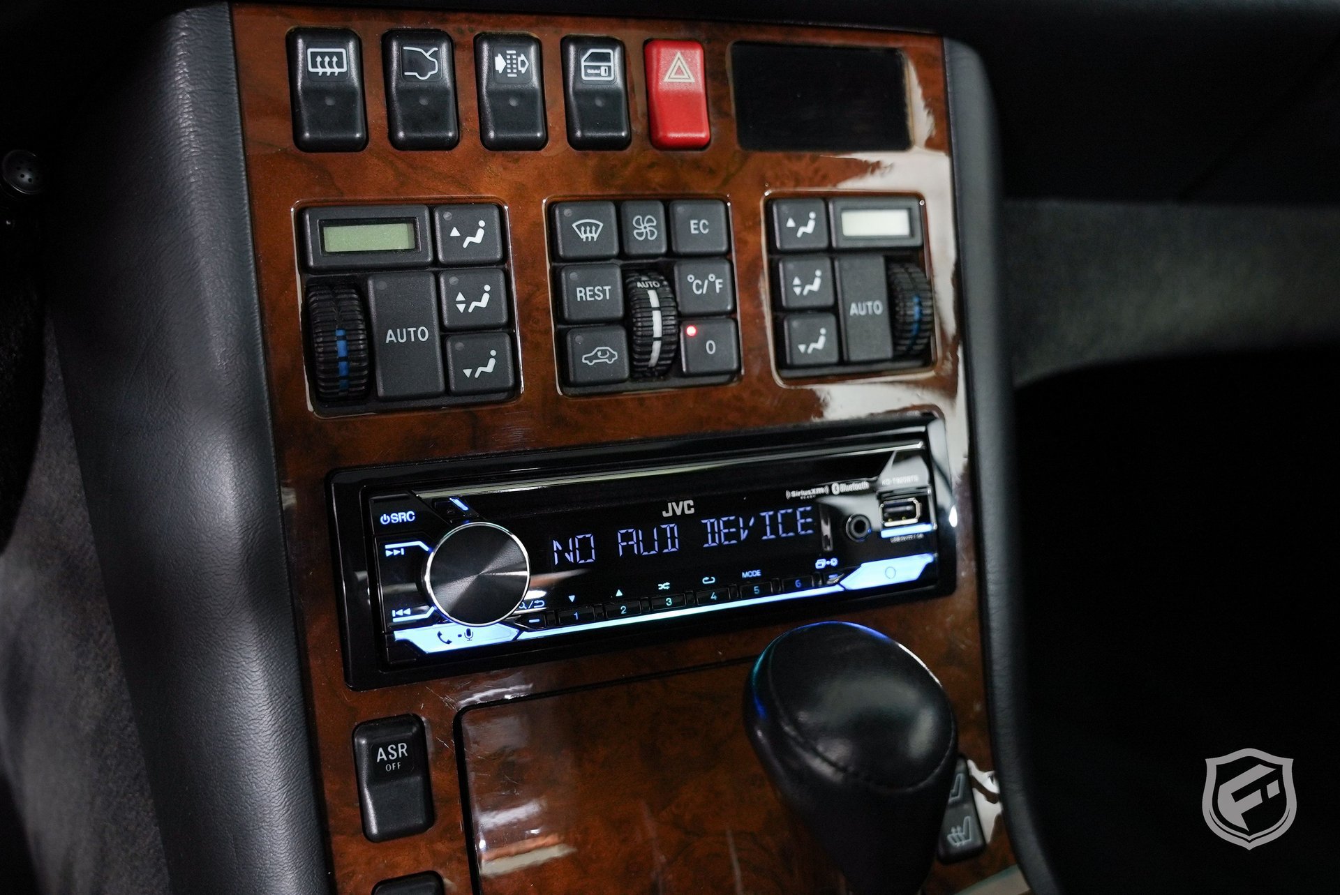Used 1995 Mercedes-Benz S 500 Coupe image 22