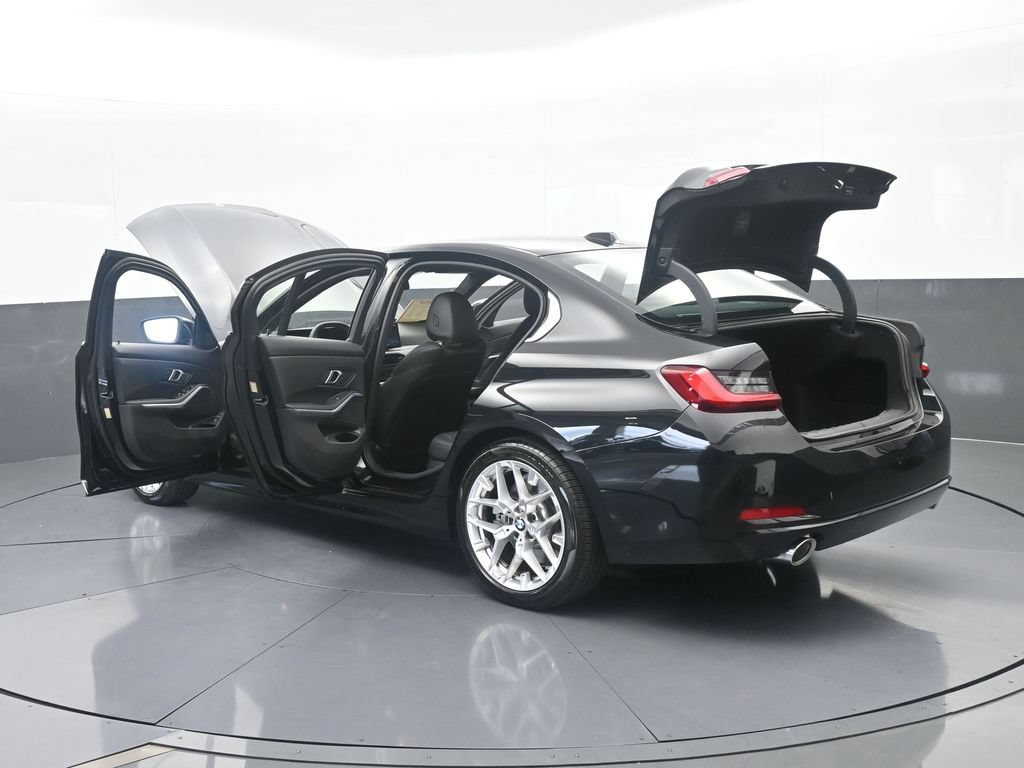 Used 2026 BMW 330i Sedan w/ Convenience Package RWD image 74