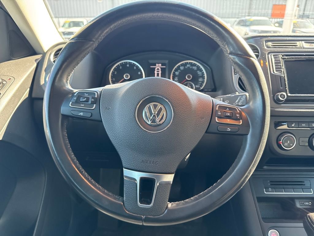 Used 2017 Volkswagen Tiguan S AWD/4WD image 14