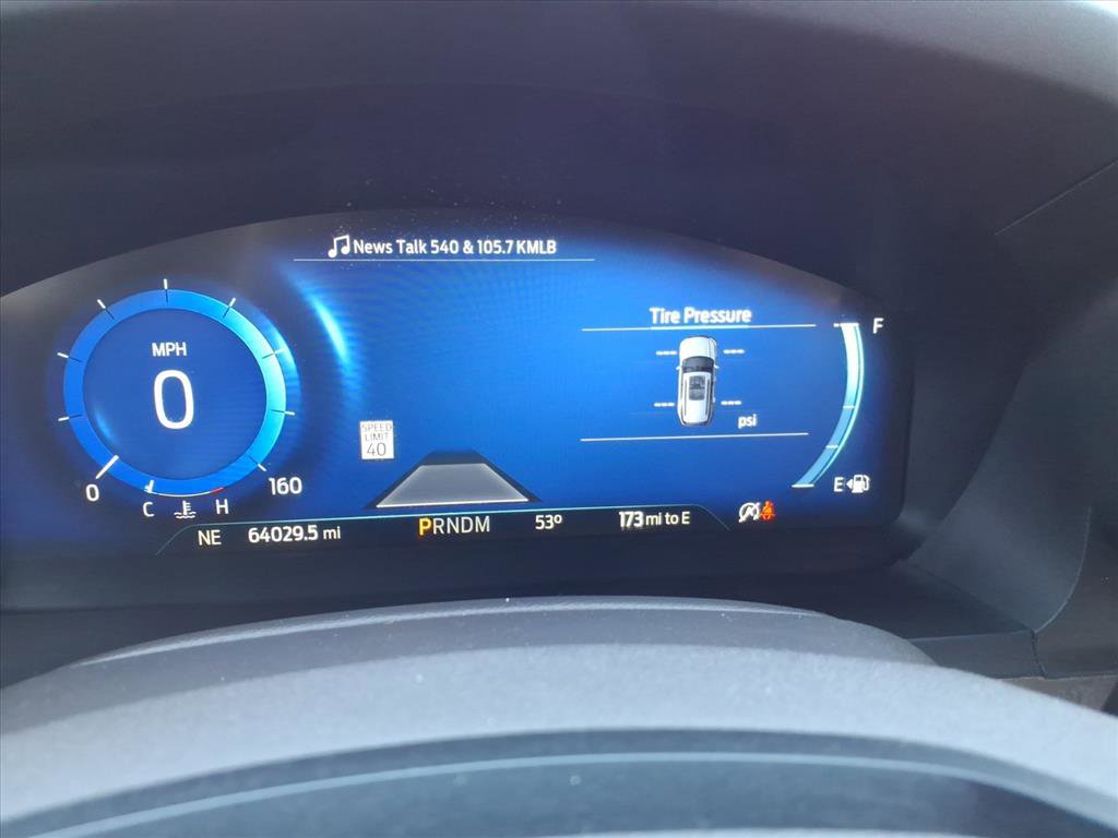 Used 2020 Ford Explorer Platinum w/ Premium Technology Package image 22