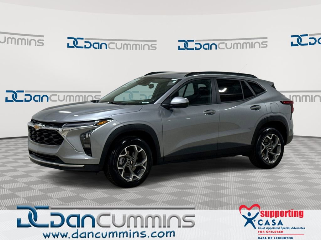 Used 2024 Chevrolet Trax LT w/ Sunroof Package