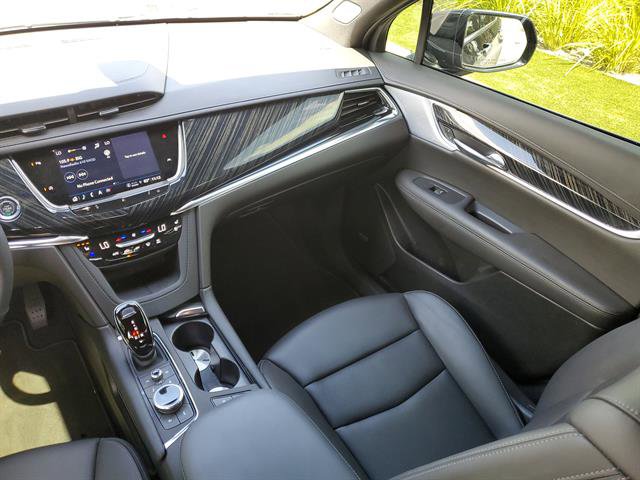 Certified 2024 Cadillac XT6 Premium Luxury AWD/4WD image 40