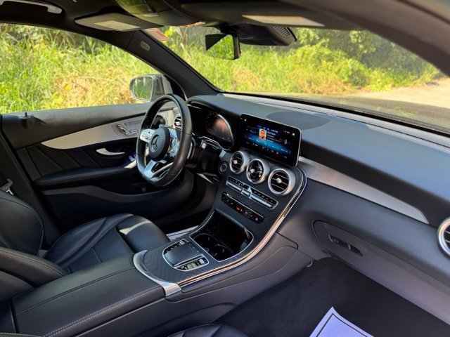 Used 2022 Mercedes-Benz GLC 300 image 19