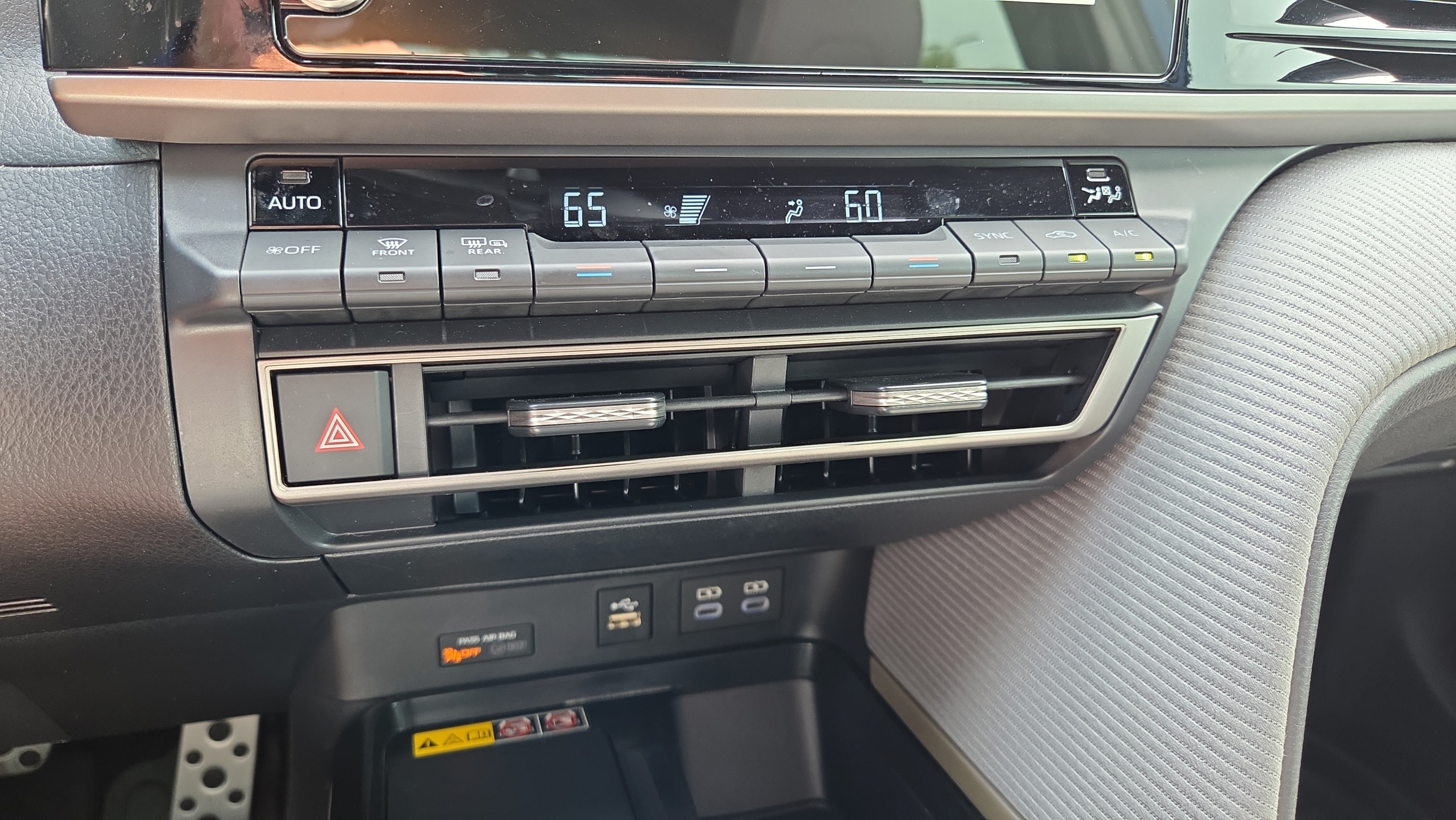 Certified 2026 Toyota Camry SE FWD image 20