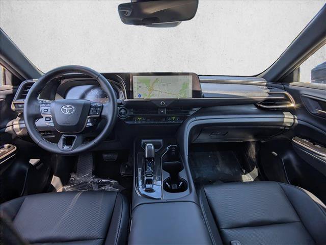 Used 2026 Toyota Crown AWD/4WD image 17