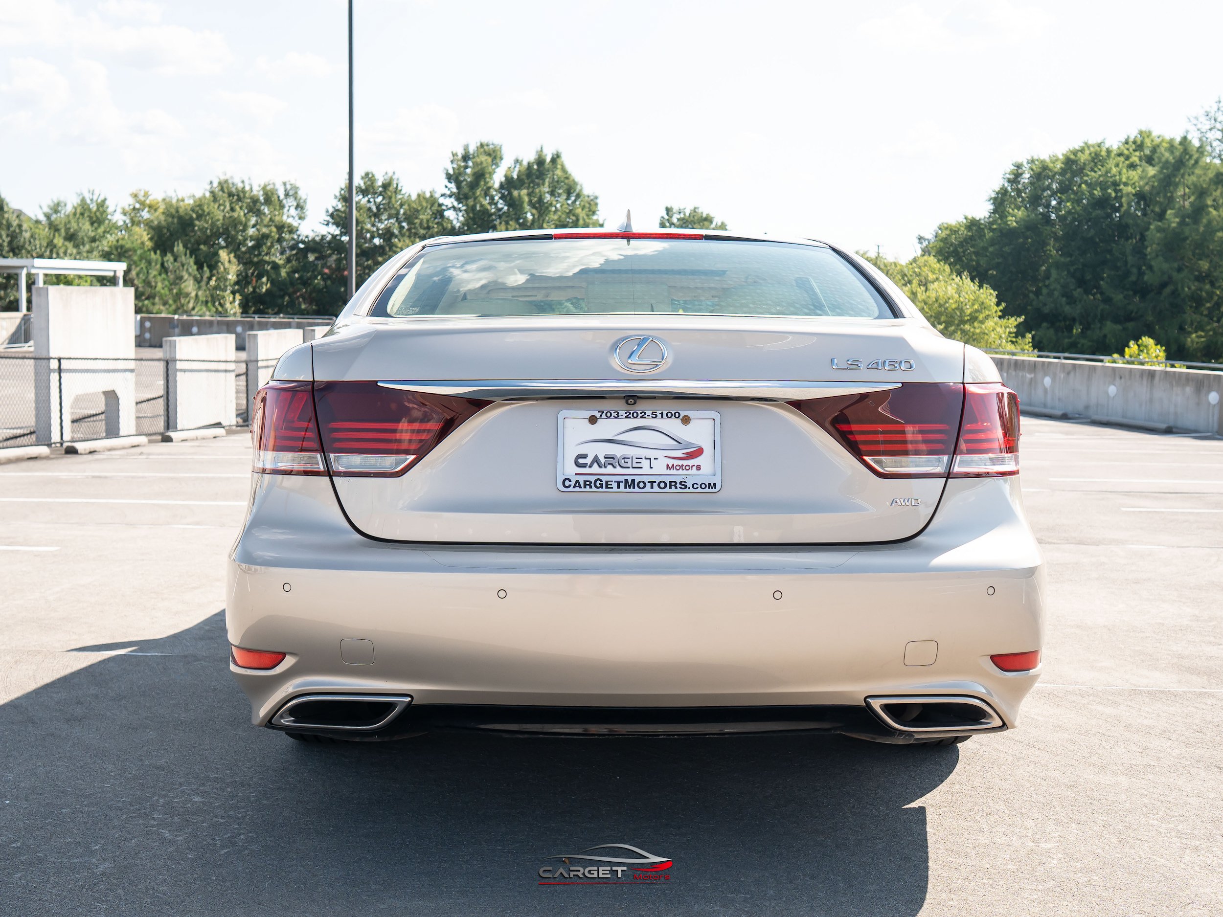 Used 2015 Lexus LS 460 AWD w/ Comfort Package image 6