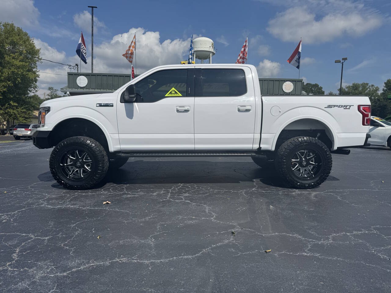 Used 2020 Ford F150 XLT w/ Equipment Group 302A Luxury AWD/4WD image 2