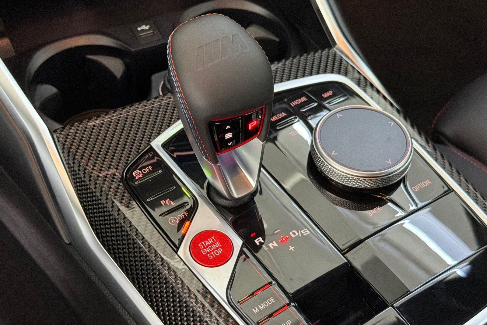 New 2026 BMW M2 w/ Lighting Package RWD image 18