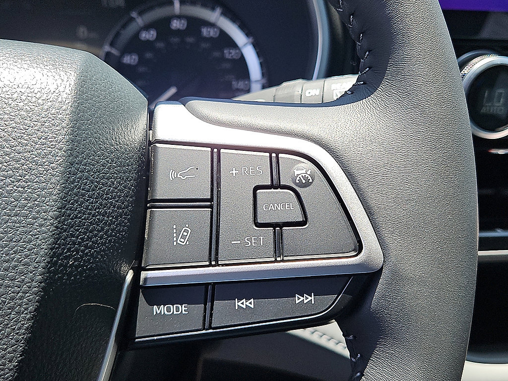 Certified 2026 Toyota Highlander XLE AWD/4WD image 19