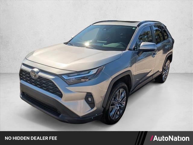Used 2022 Toyota RAV4 XLE Premium FWD image 1