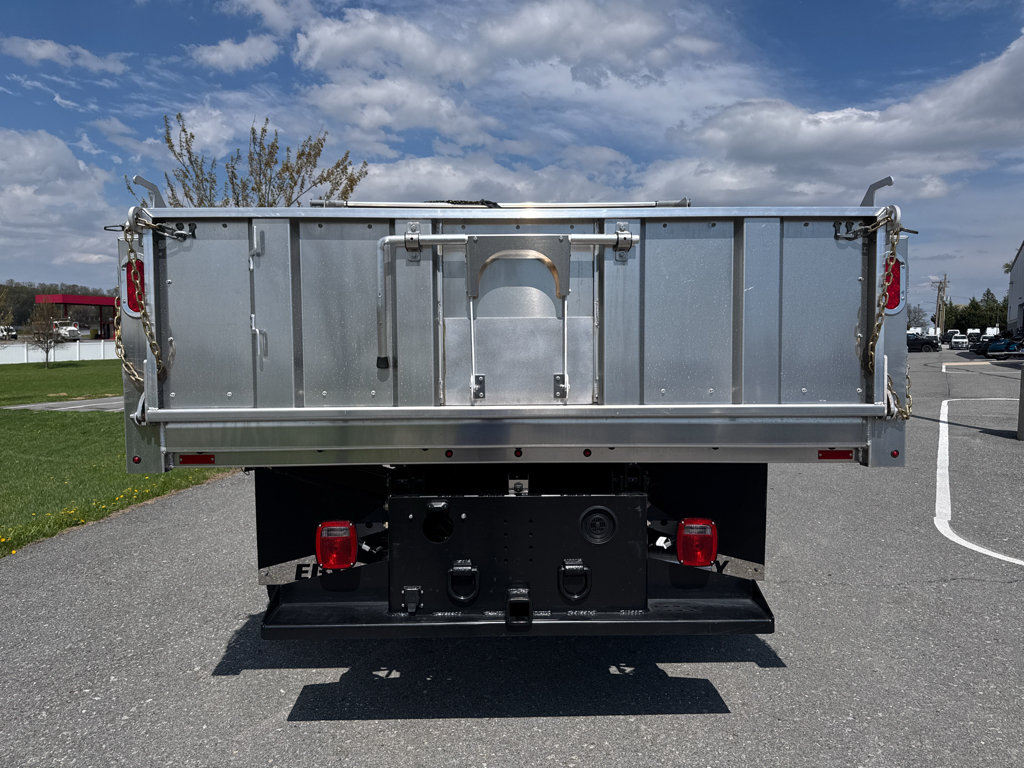 New 2026 RAM 4500 Tradesman w/ Chrome Appearance Group AWD/4WD image 14