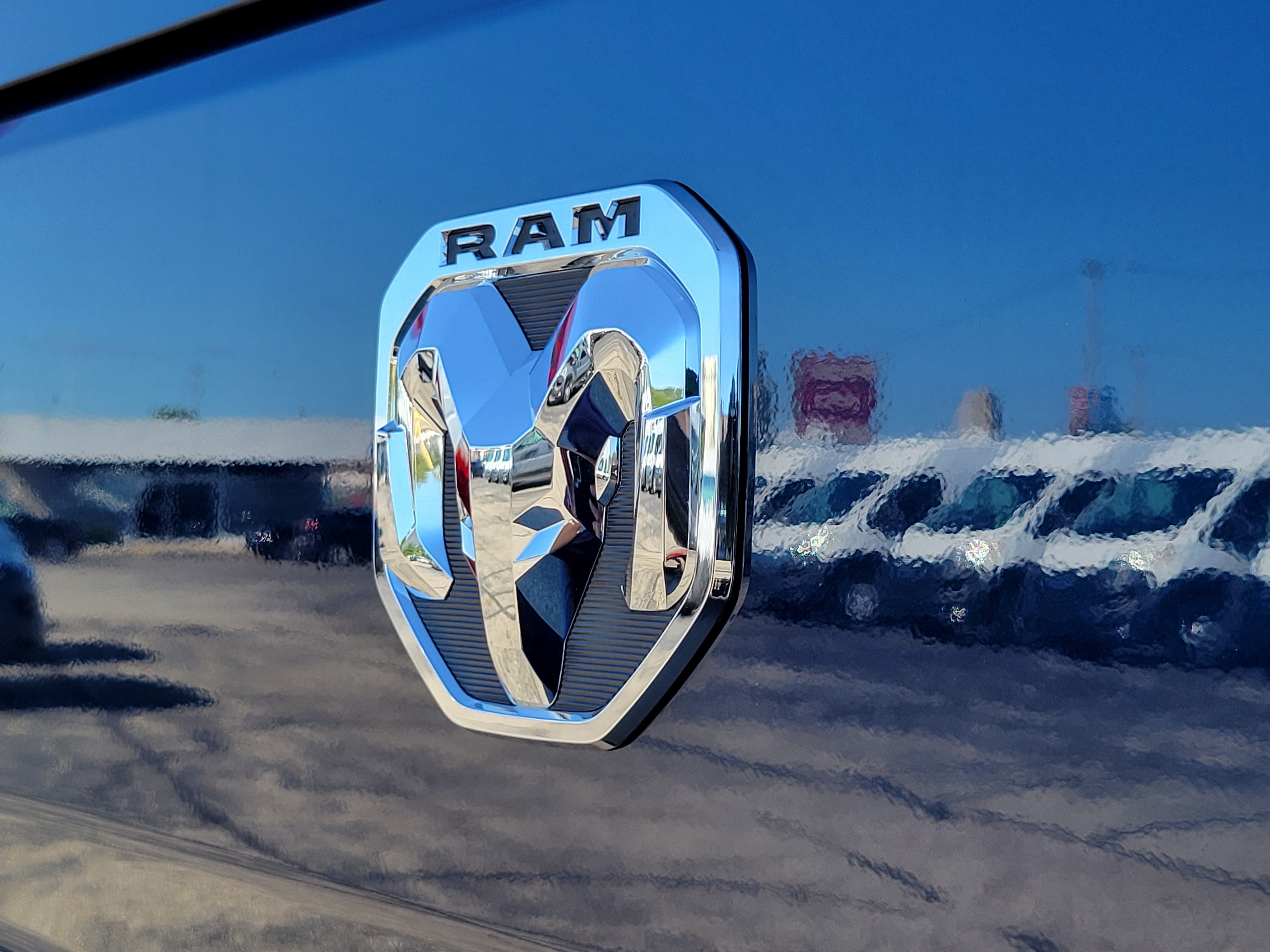 Used 2025 RAM ProMaster 1500 w/ Quick Order Package 22H SLT+ FWD image 20