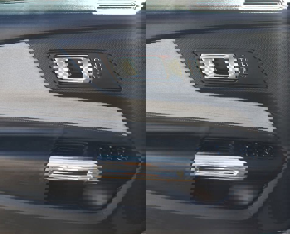 Used 2024 Ford Mustang Premium image 26