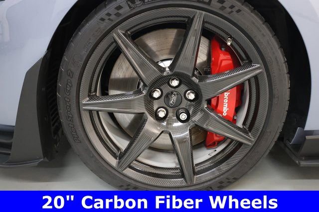 Used 2022 Ford Mustang Shelby GT500 w/ Carbon Fiber Track Pack image 44