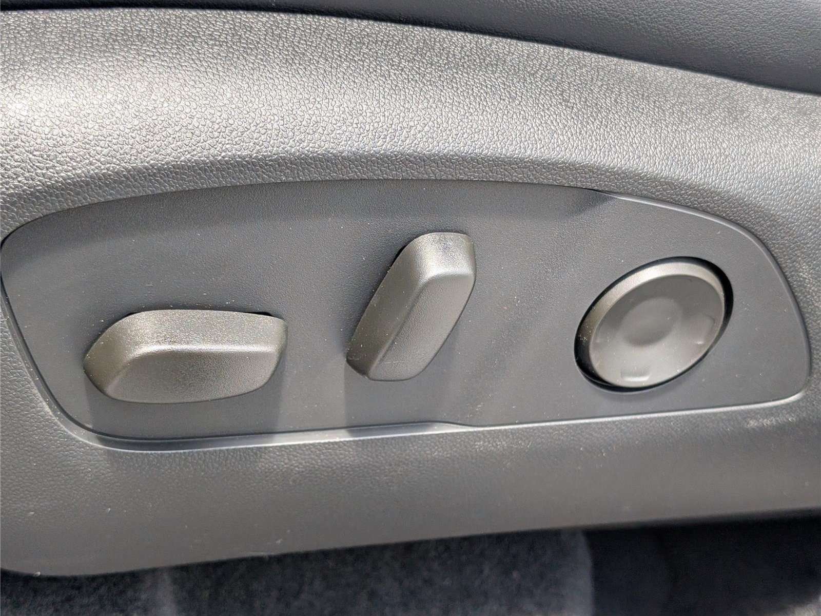 New 2026 Buick Enclave Preferred w/ Power Package AWD/4WD image 19