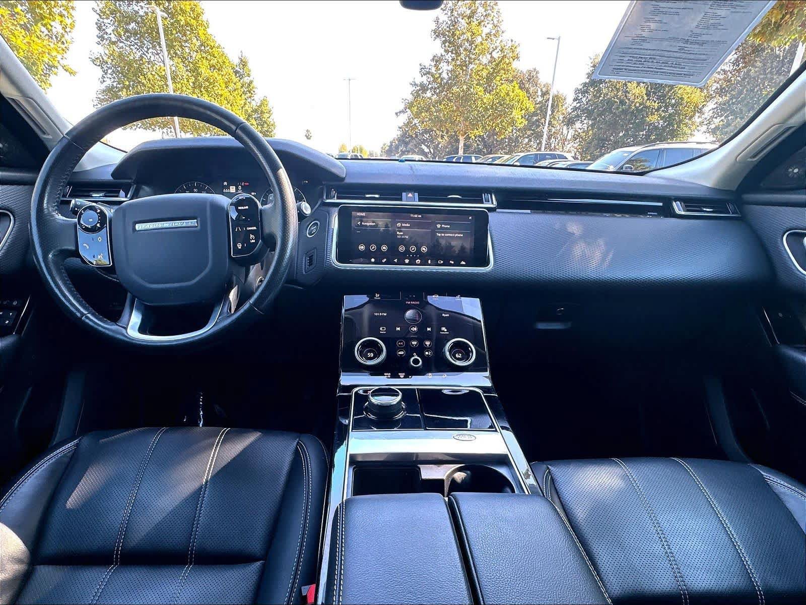Used 2020 Land Rover Range Rover Velar S AWD/4WD image 9