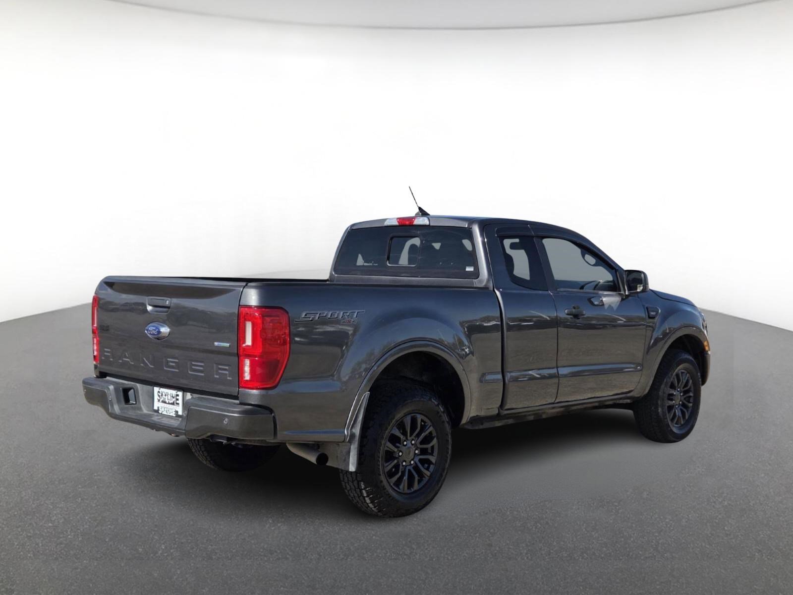 Used 2019 Ford Ranger XLT w/ Equipment Group 302A Luxury image 3