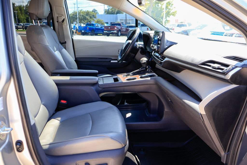 Used 2021 Toyota Sienna XLE FWD image 8