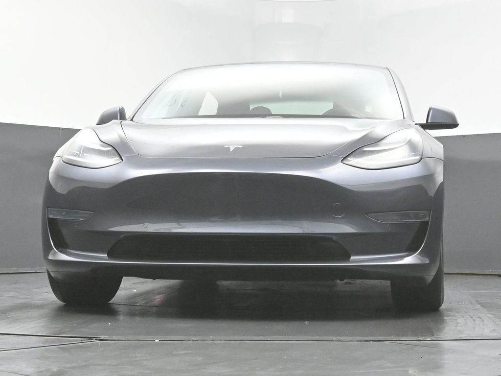 Used 2021 Tesla Model 3 Standard Range Plus image 8