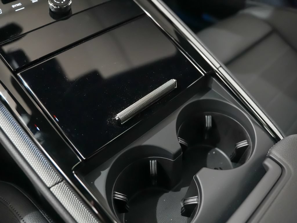 New 2026 Porsche Panamera 4 AWD/4WD image 32